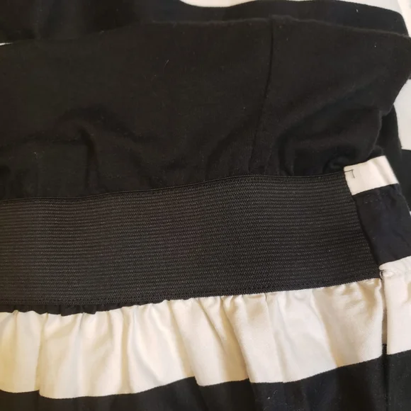 Iz Byer Juniors/ Teenager Black/ White Striped Dress Size Xs - Picture 7 of 11